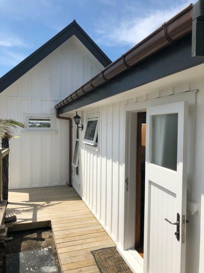 Little Church Bay New Plymouth Exterior photo